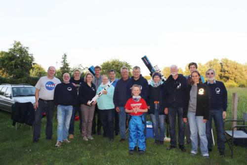 ASL Mitglieder warten auf die partielle MoFi am 16.07.2019.